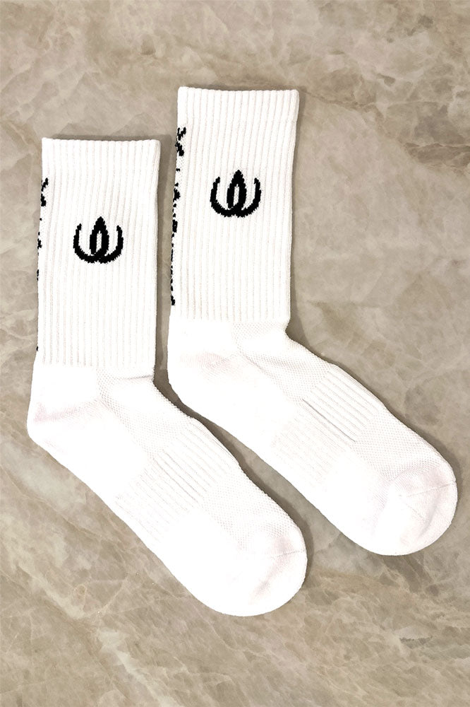 W-Crew Sock White stilbild med skor