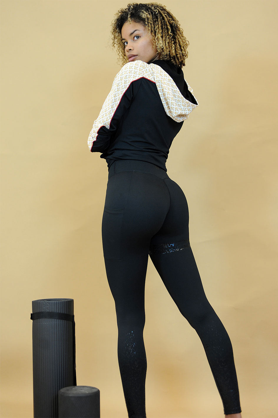 Iconic Black-Tights Med Ficka komplett outfit